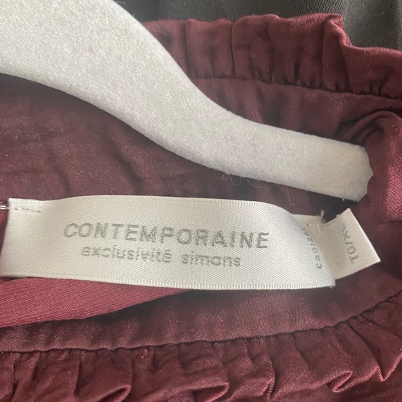 Simons Mockneck Blouse - Picture 2 of 4